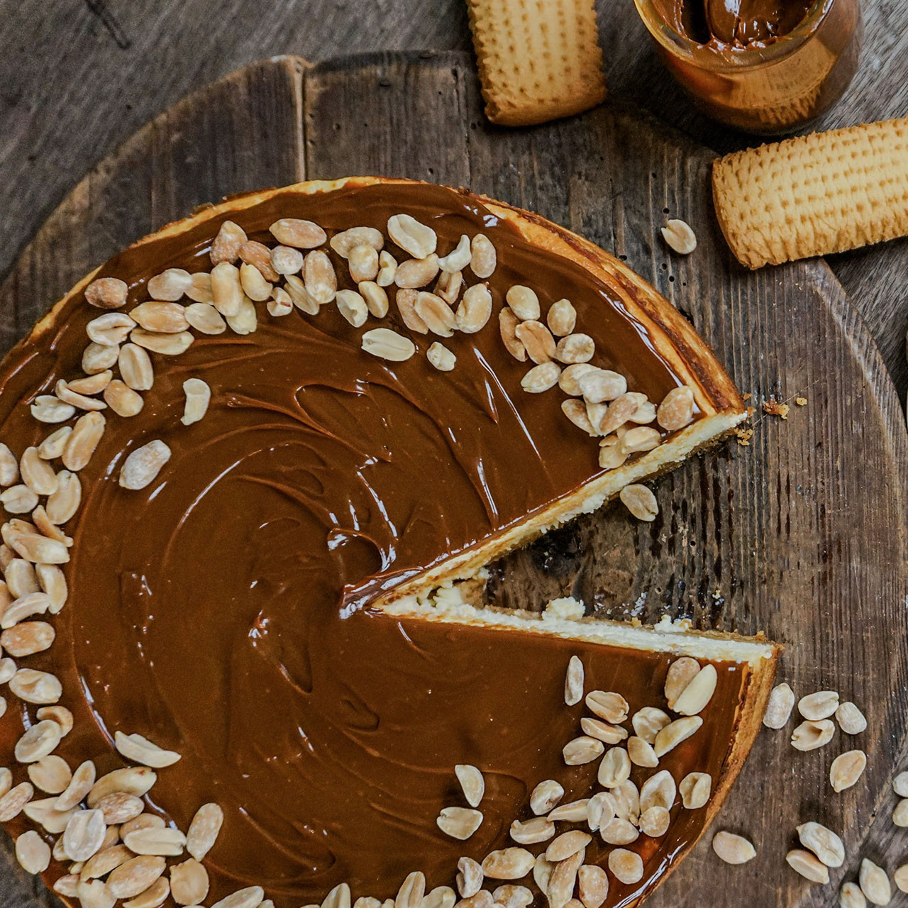 Ciasto sernik karmelowy z orzeszkami