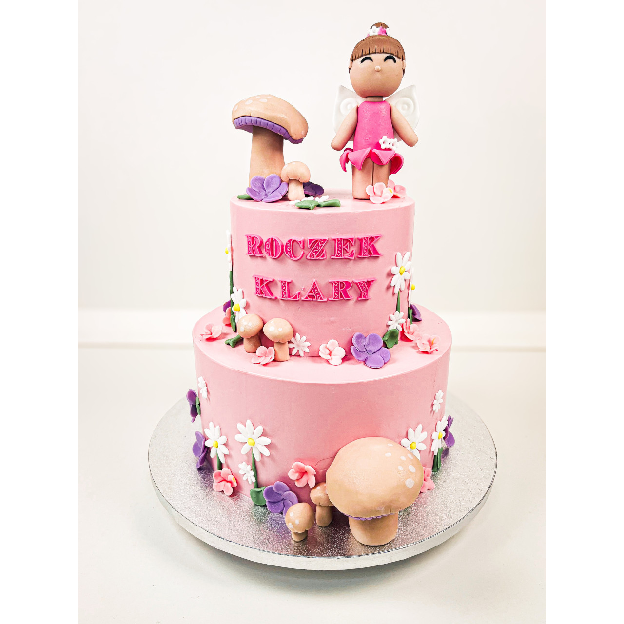 Tort piętrowy wróżka