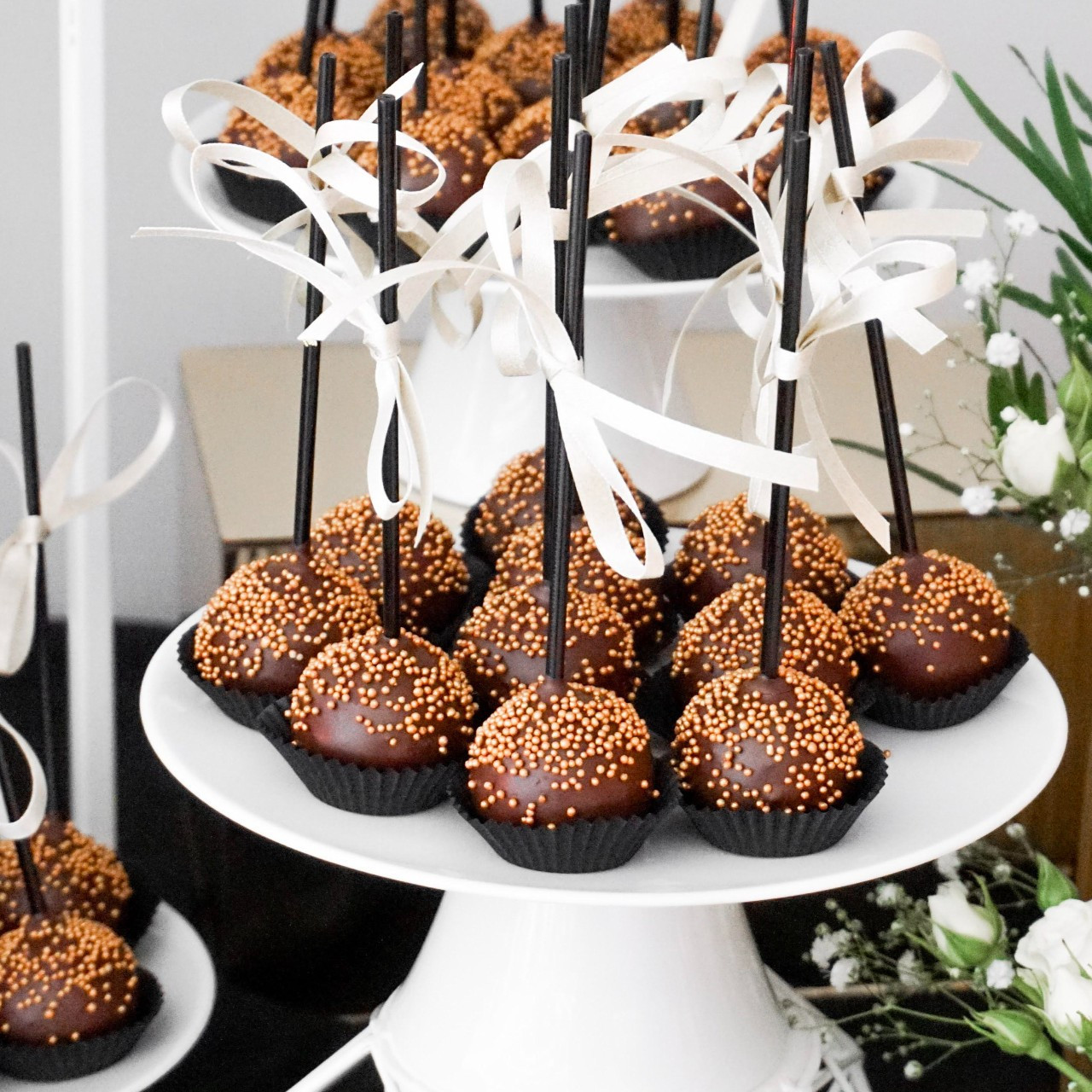 Cake pops kawa z orzechem - zestaw 15 sztuk