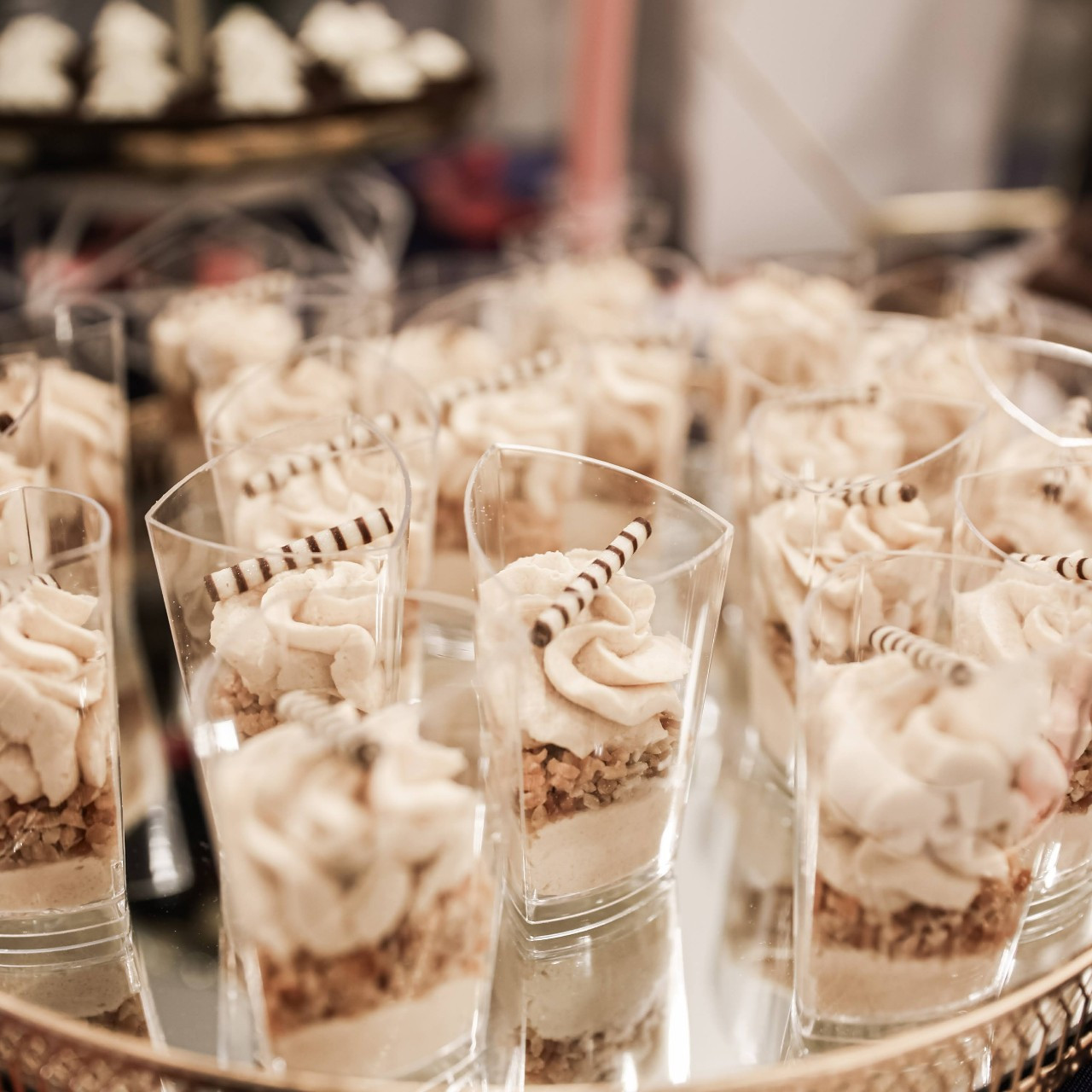 Mini deser karmelowy z orzechami - zestaw 15 sztuk