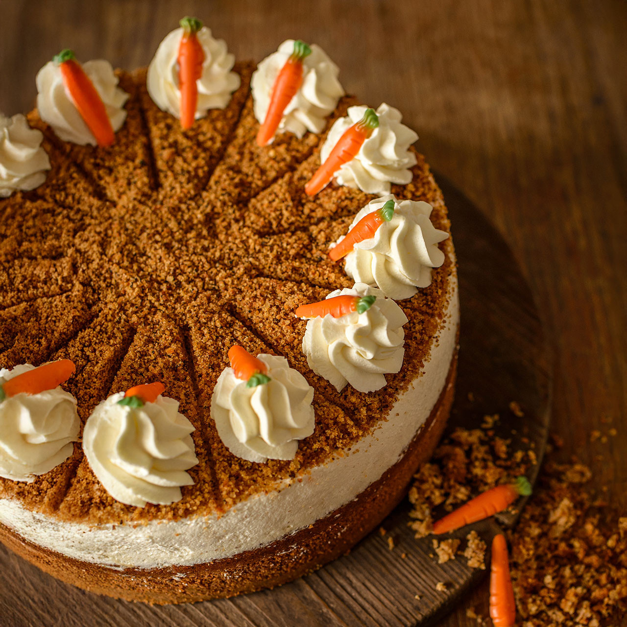 Ciasto marchewkowe z orzechami włoskimi i mascarpone