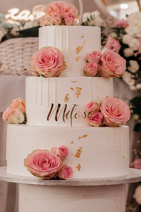 Tort weselny dopasowany do motywu przyjęcia – cukiernia Klapec Gliwice