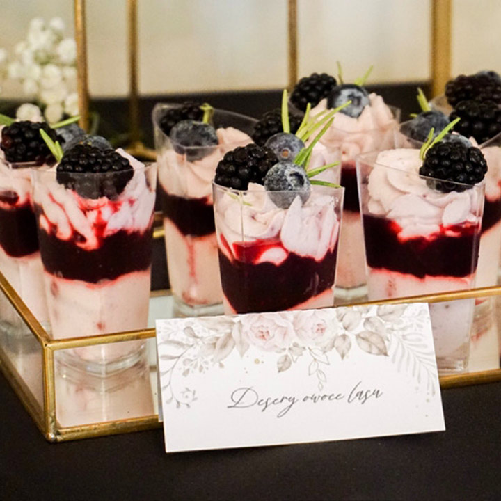 Słodkie stoły weselne na Śląsku – desery i mini słodkości dla gości