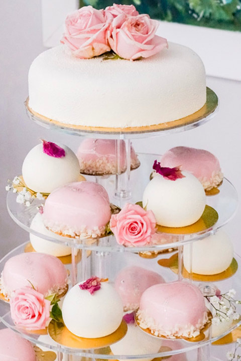 Elegancki tort weselny z naturalnych składników – torty na wesele Śląsk