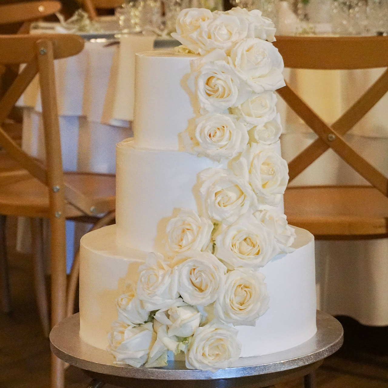 Słodkie wypieki na wesele – torty weselne i ciasta dla gości weselnych